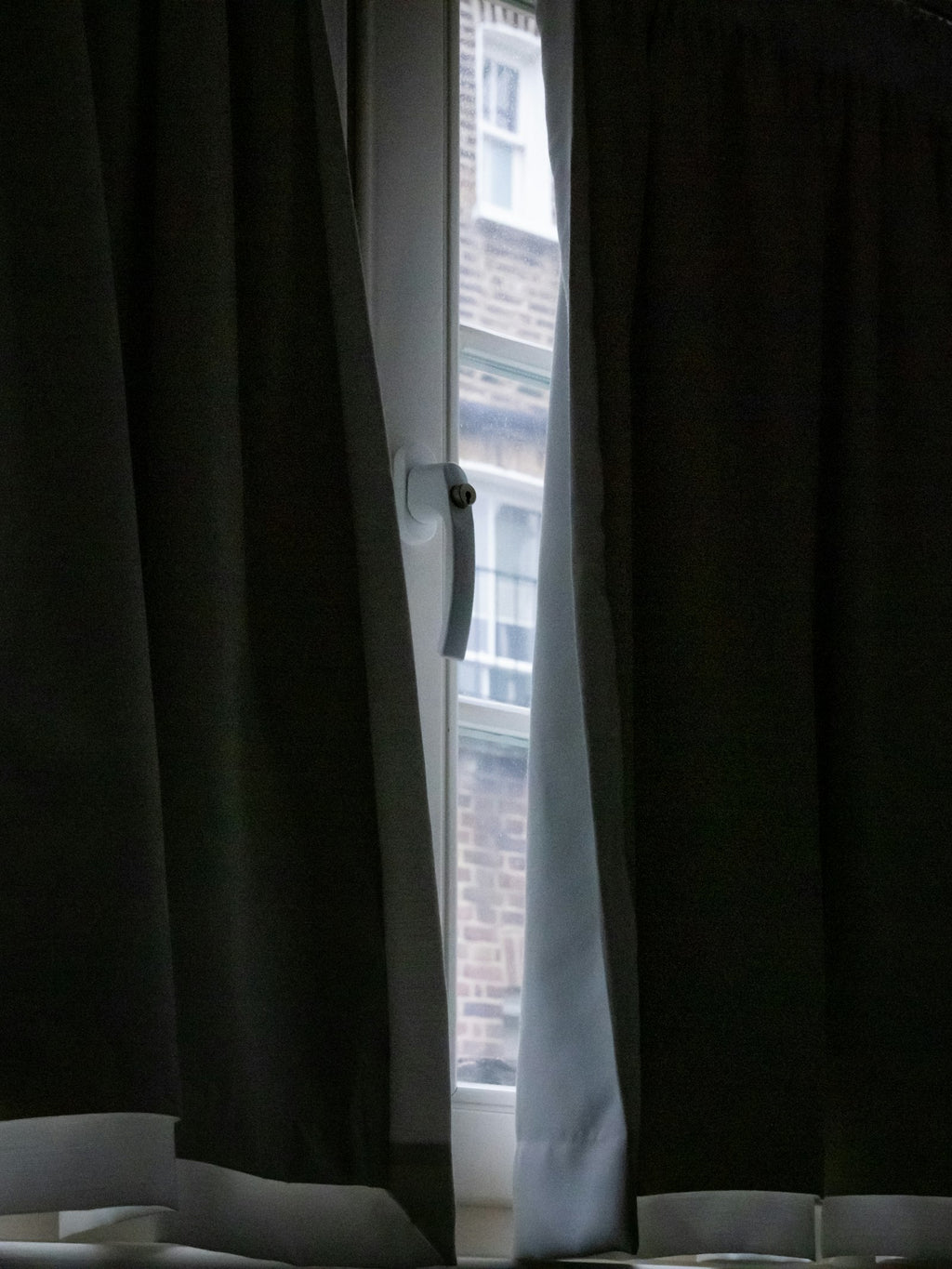 No-drill heavyweight blackout curtains showing thermal density — Decoee Australia