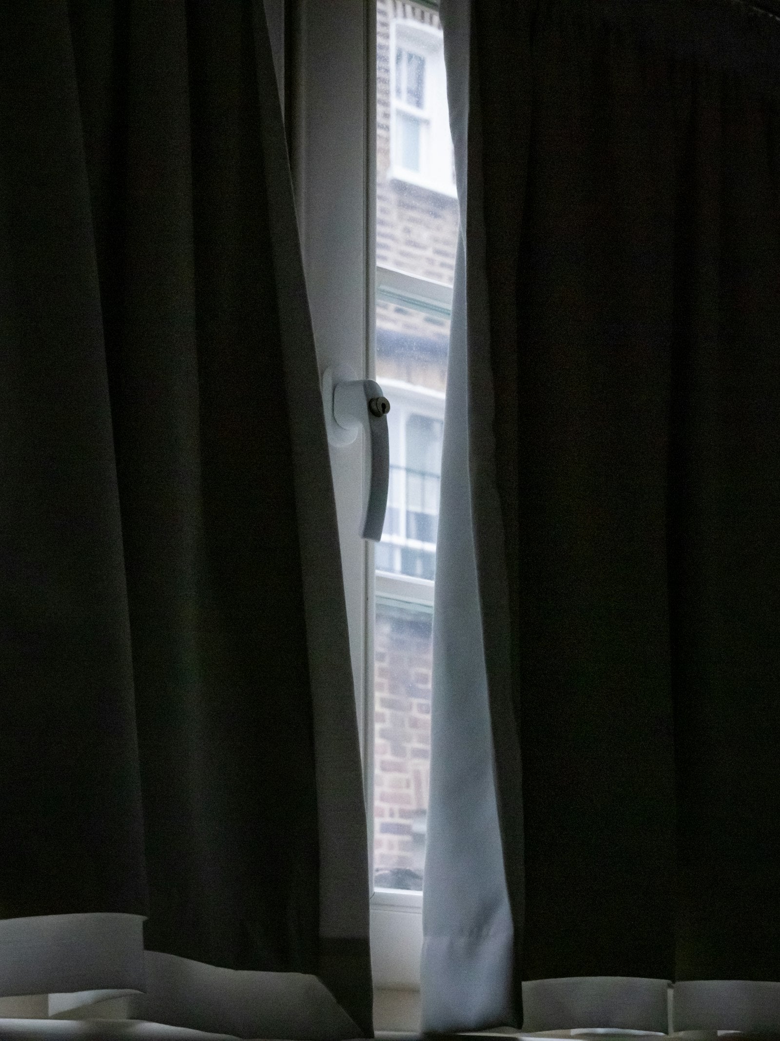 No-drill heavyweight blackout curtains showing thermal density — Decoee Australia